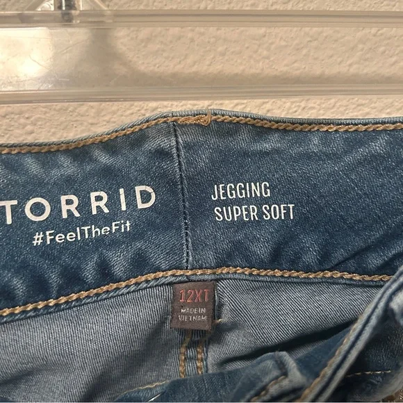 Torrid Jegging Women’s 12 XT Light Wash Blue Denim Premium Cotton Super Soft - Picture 3 of 7
